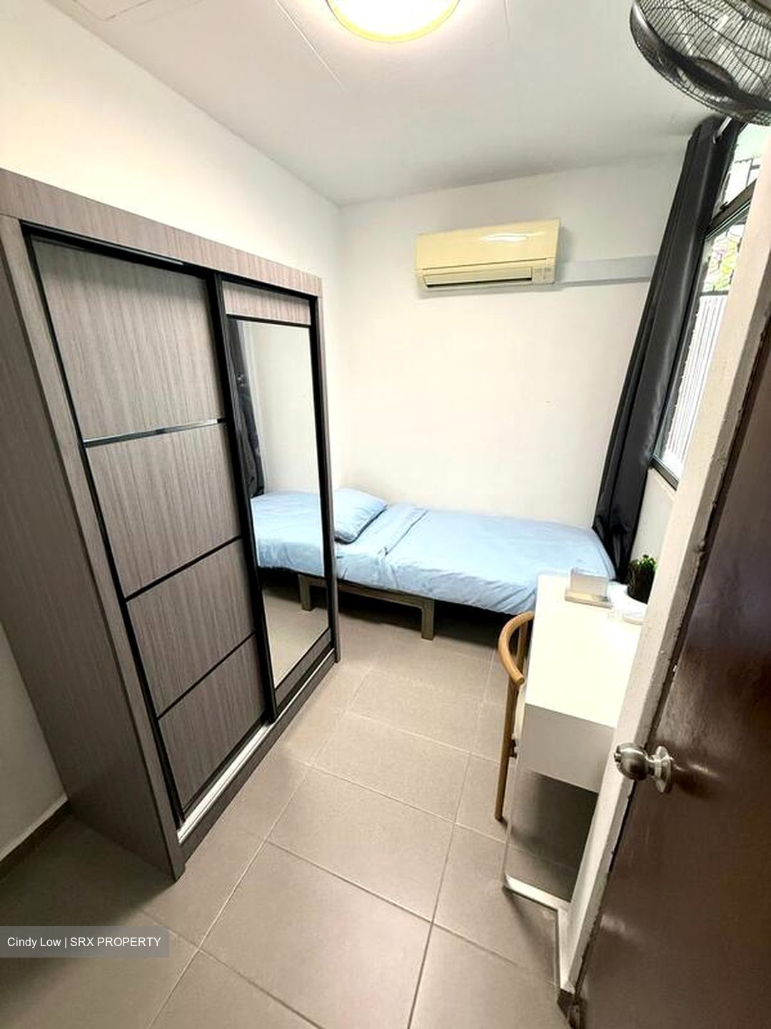 West Coast Drive (D5), Terrace #495622251